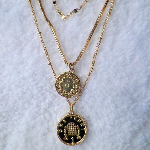 NWT Gold British UK Faux Coins Multilayer Chains Necklace Forever 21 - Picture 8 of 9